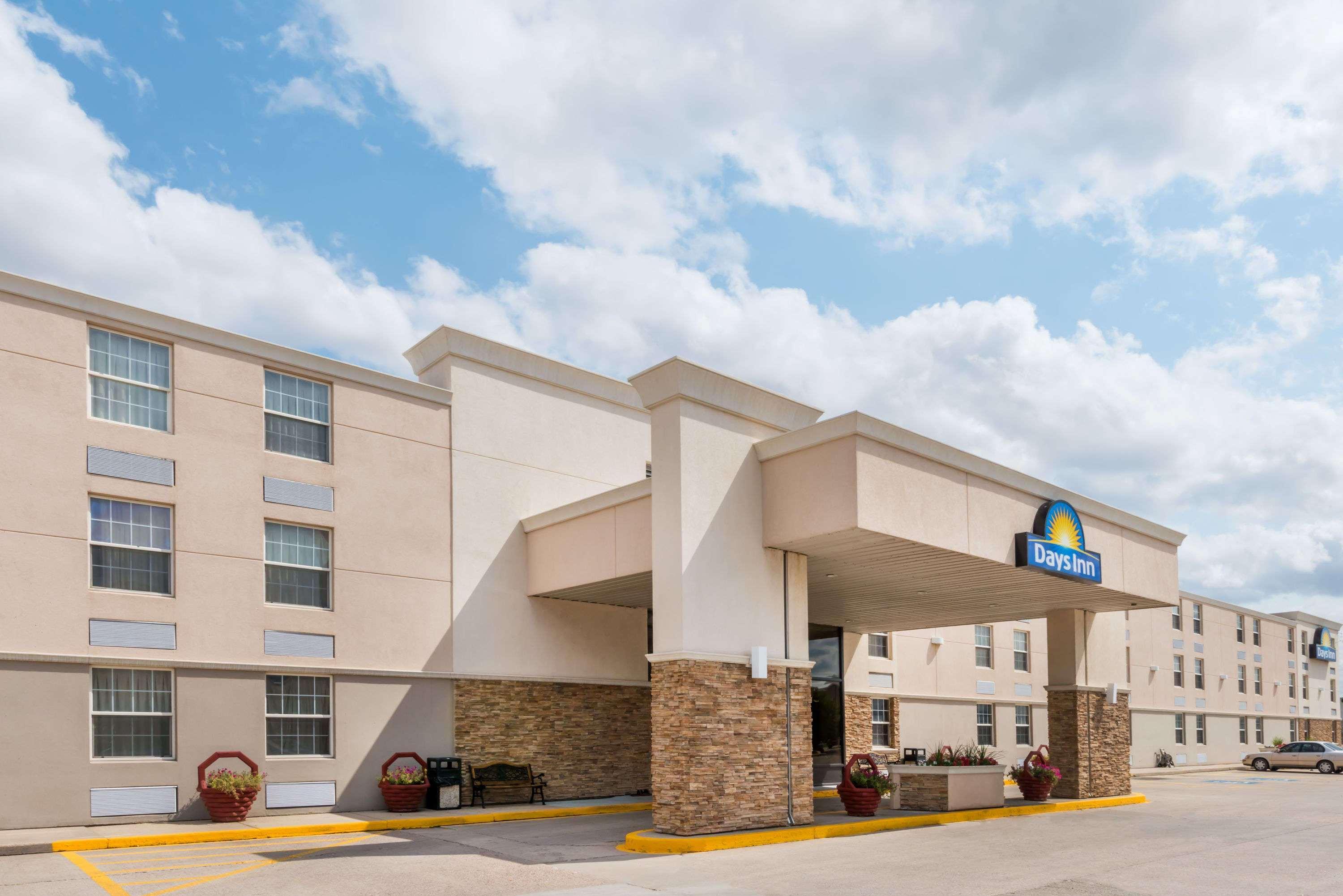 Days Inn By Wyndham Gillette Exteriér fotografie